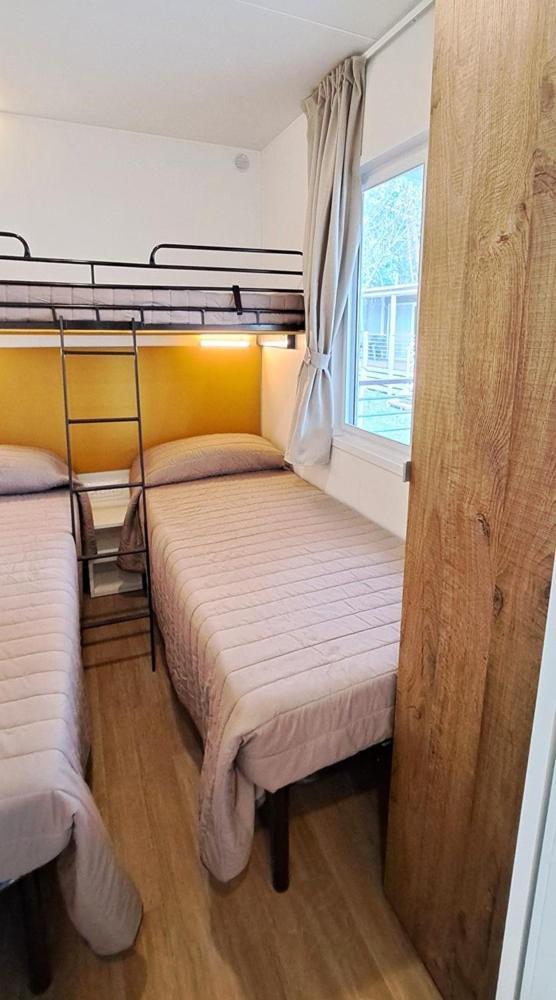 Romea Family Camping Казал Борсети Екстериор снимка