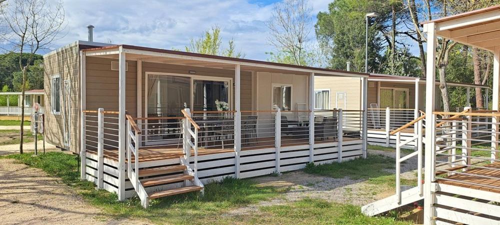 Romea Family Camping Казал Борсети Екстериор снимка
