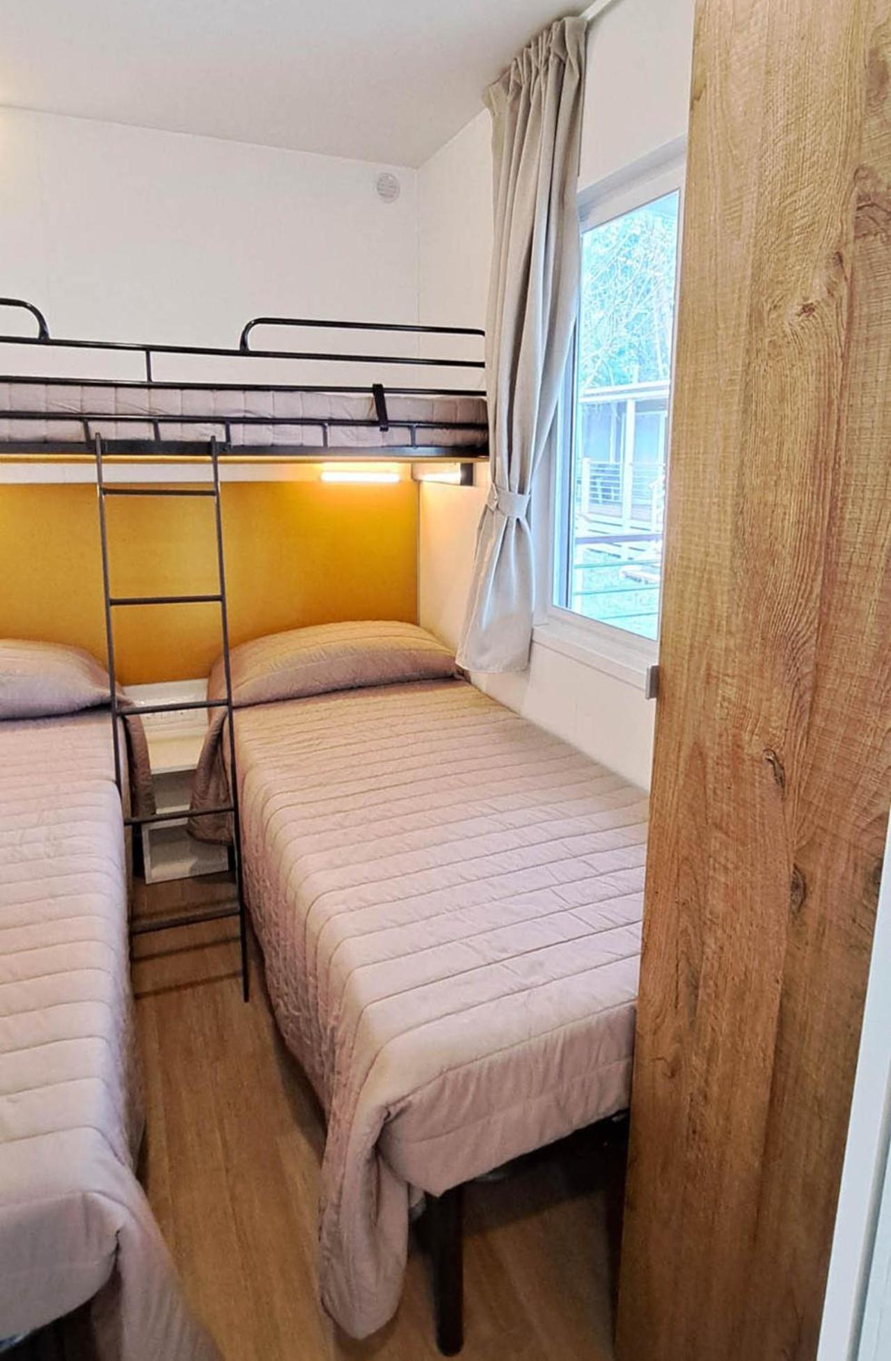Romea Family Camping Казал Борсети Екстериор снимка